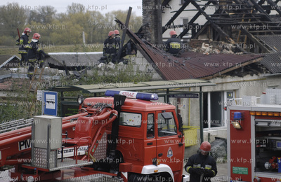 Pozar domu przy Trakcie Sw. Wojciecha w Gdansku. 
W...