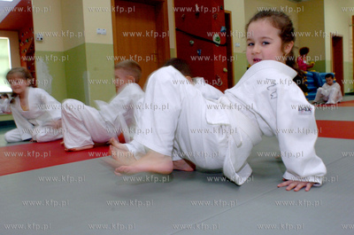 W przedszkolu w Jezierzycech k/Slupska 5 i 6 latkowie...