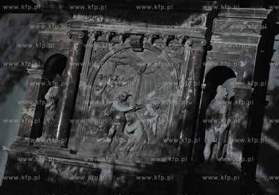 Kosciol Sw. Jana w Gdansku. Performance Swiatynia Sztuk...