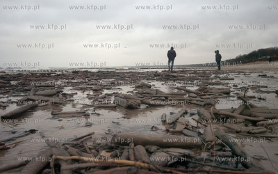 Sztormowa pogoda w Ustce 31.01.2013 
fot. Pahaoo/KFP