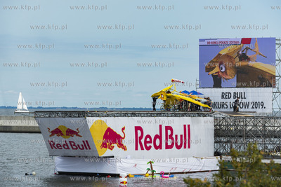 Red Bull Konkurs Lotów w Gdyni. Nz. drużyna Jednooka...