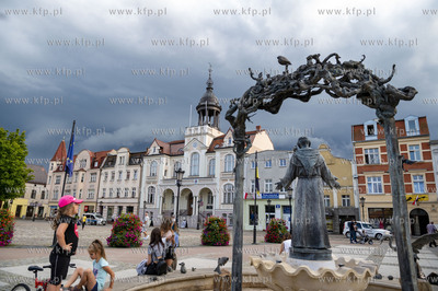 Wejherowo. Rynek.10.08.2021 Fot. Anna Bobrowska /...
