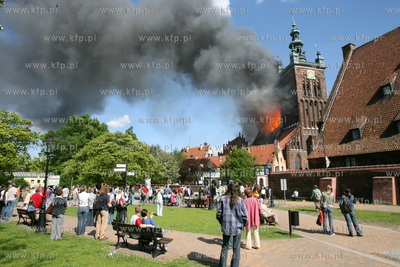 Pozar kosciola sw. Katarzyny w Gdansku. 22.05.2006...