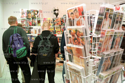   Sex Shop " Pink Shop " w Gdansku przy ul. Heweliusza.3.10.2001Fot....