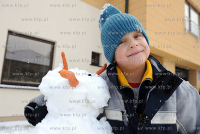 Pierwszy porzadny snieg w Gdansku. Dzieciaki dlugo...