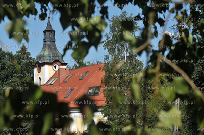 Wies Sulmin na Kaszubach w gminie Zukowo.Dawny kosciol...