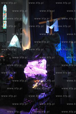 Wielkanoc. Wielka Sobota. Grob Panski w kosciele franciszkanow...