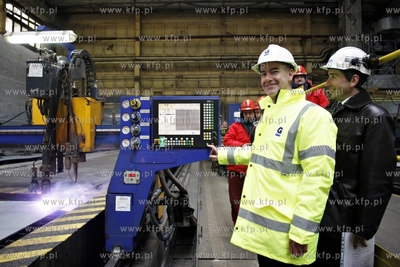 Stocznia Remontowa Shipbuilding S.A..Uroczyste cięcie...