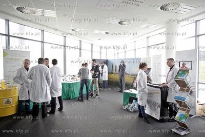 Gdanski Park Naukowo Technologiczny. Atomowy Autobus.
01.12.2012
fot....