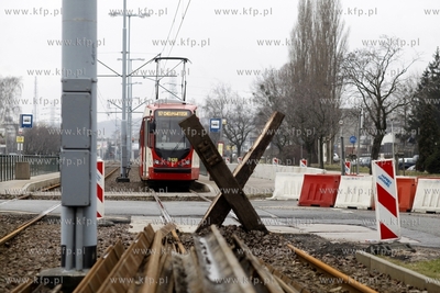 Przebudowa skrzyzowania ul. Marynarki Polskiej z ul.Uczniowska...