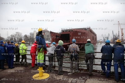 Wodowanie ekologicznego promu na zamowienie dunskiej...