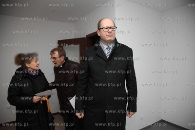 Uroczystosc przekazania mieszkan nowym lokatorom w...