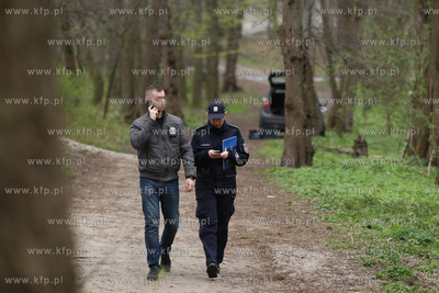 Gdańsk Brzeźno. W parku, niedaleko wejścia na plażę,...