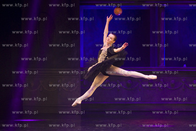 Włoska noc. Gala Sylwestrowo-noworoczna. Nz. Beata...