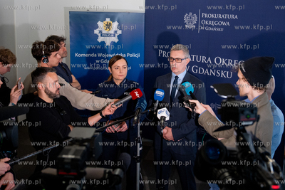 Prokuratura Okręgowa w Gdańsku. Konferencja prokuratora...