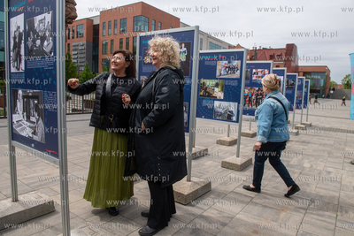 Forum Gdańsk. Otwarcie wystawy z okazji 80. urodzin...