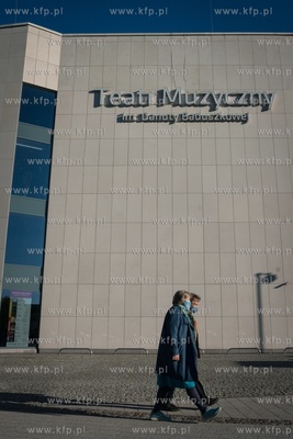 Teatr Muzyczny im. Danuty Baduszkowej w Gdyni. Od połowy...
