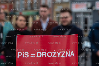 Gdańsk. Sklep spożywczy "Dobry Sklep" przy ulicy...