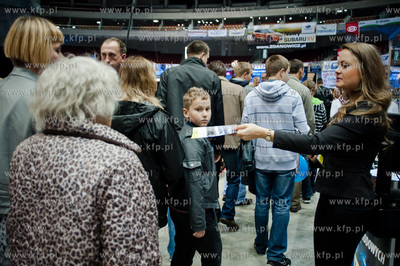 Gdansk. Ergo Arena. IV Trojmiejskie Targi Motoryzacyjne....