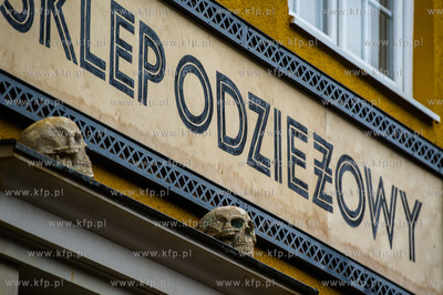 Gdansk. Odnowione fasady kamienic przy ulicy Szerokiej.
09.02.2015
fot....