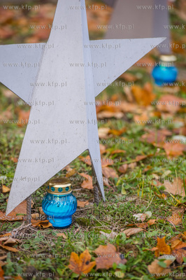 Gdansk. Cmentarz Zolnierzy Radzieckich. Dzien Wszystkich...