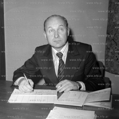 Mieczysław Tokarz , dyrektor generalny Zjednoczenia...