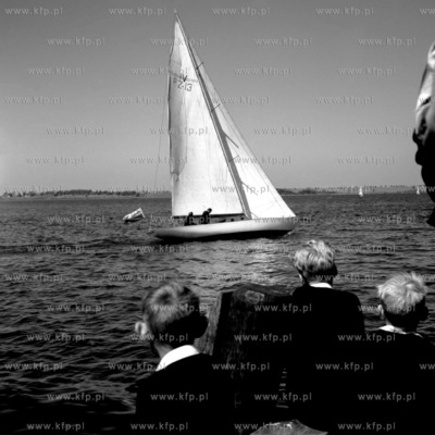 Regaty na wodach Zatoki Gdańskiej.  (lata60).
1964
0004095z
Fot....