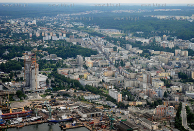 Gdynia z lotu ptaka.Nz.  Centrum miasta
18.07.2007
Fot....