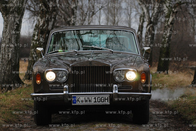 Rolls Royce z 1968 roku odrestaurowany w warsztacie...