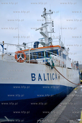 Gdynia. Statek badawczy R/V Baltica, ktorego armatorem...
