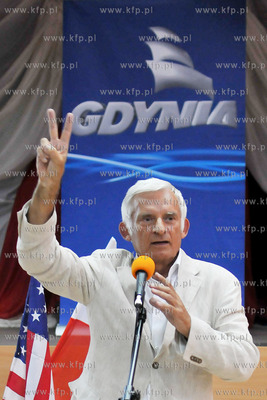 IIII L.O. w Gdyni. II edycja GDYNIA BUSINESS WEEK 2010...