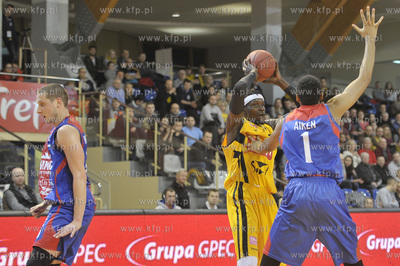 Sopot. Hala 100 lecia Sopotu. 19. kolejka Tauron Basket...