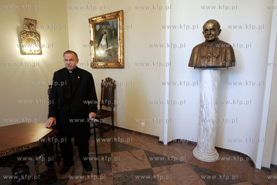 Gdansk, Centrum Ekumeniczne Siostr Brygidek. Ksiadz...