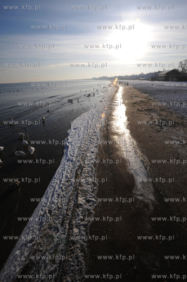 Sopocka plaza w piekny, mrozny zimowy dzien
06.01.2009
fot....