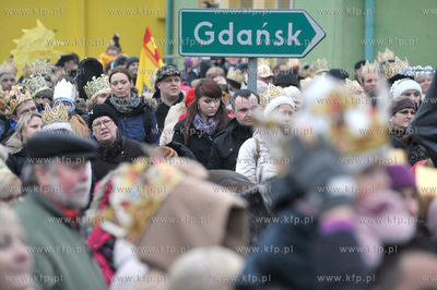 Orszak Trzech Kroli w Zukowie na Kaszubach. 6.01.2013...
