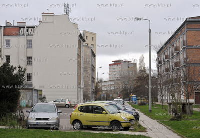 Gdansk Osiek. Ul. Krosna.  21.11.2013 Fot. Maciej Kosycarz...