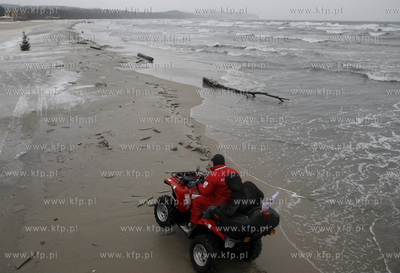 Sopot. Plaza. Quad ratownikow WOPR.
10.01.2010
fot....