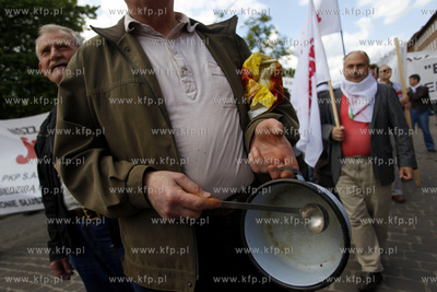 Gdansk. Manifestacja przedstawicieli NSZZ Solidarnosc...