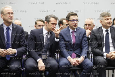 Gdansk. Amber Expo. PERN Przyjazn podpisal  umowę...