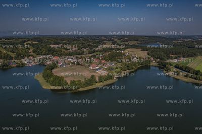 Jezioro w Ostrzycach.
06.09.2024
fot. Krzysztof Mystkowski...