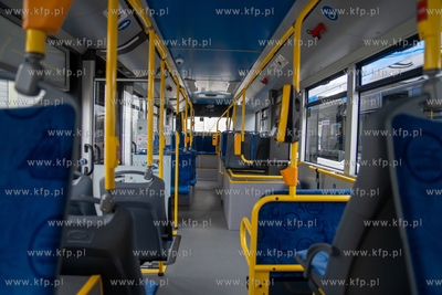 Gdynia. Przekazanie 6. nowyh trolejbusów zakupionych...