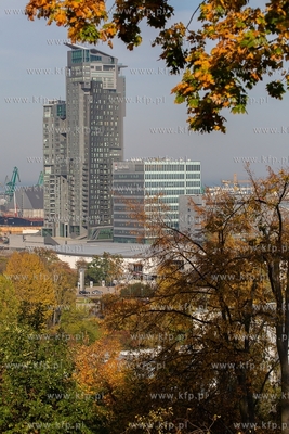 Gdynia. Złota jesień. Widok z Kamiennej Góry. 16.10.2018...