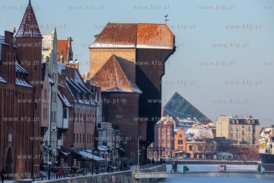 Gdańsk. Długie Pobrzeże zimą.  18.02.2021 fot....