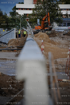 Gdansk. Budowa trasy Slowackiego.
11.10.2011
fot....