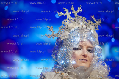 Gdansk. Dlugi Targ. Uroczyste zapalenie swiatelek na...