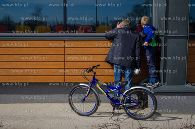 Pruszcz Gdanski. Uroczyste otwarcie krytej
plywalni...