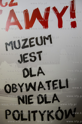 Gdańsk. Pikieta zorganizowana przez Komitet Obrony...