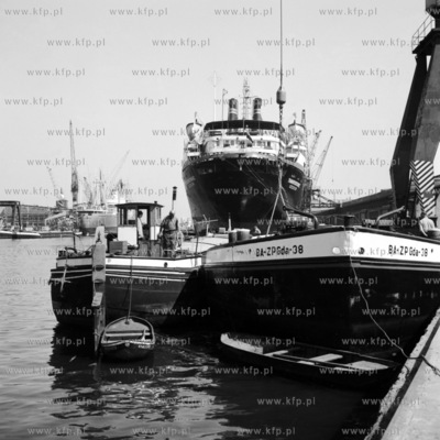 W porcie gdańskim. (lata60).
1965
Fot. Zbigniew Kosycarz...