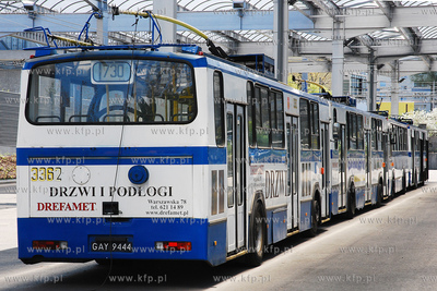 Gdynia. Nowa siedziba Przedsiebirtwa Komunikacji Trolejbusowej...