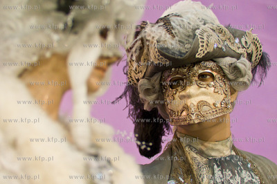 Krakow, Galeria Krakowska, wystawa " Wenecki Karnawal...